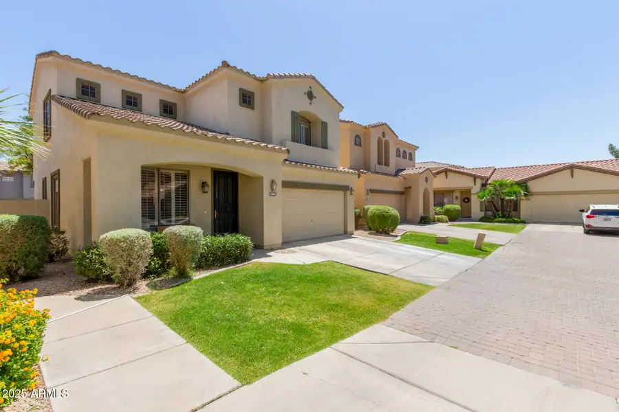 2043 W Periwinkle Way, Chandler, AZ 85248 - Image #3