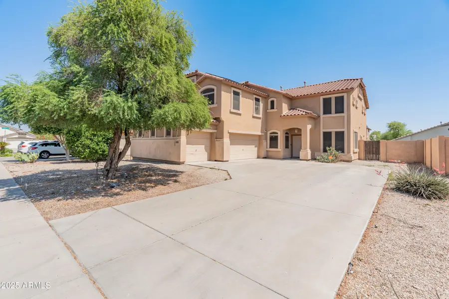 15985 W Bartlett Avenue, Goodyear, AZ 85338 - #2