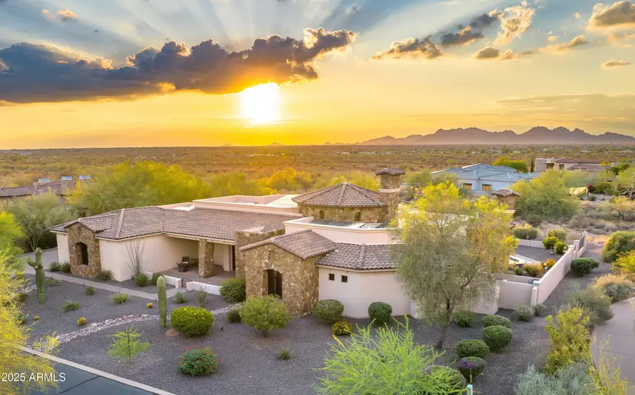 6551 E Flat Iron Loop, Gold Canyon, AZ 85118 - Image #2