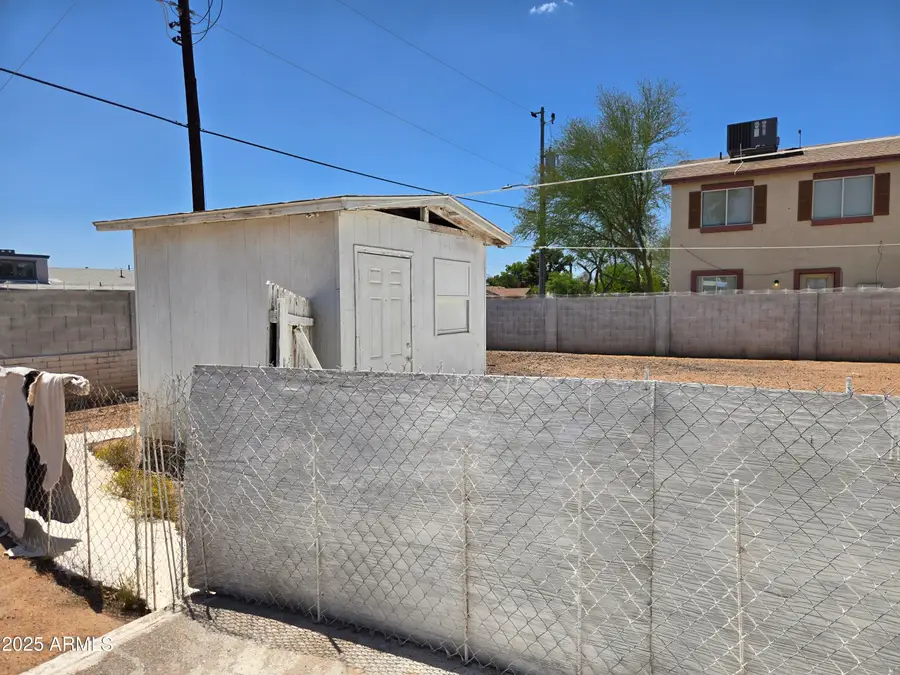 2202 N 26th Place, Phoenix, AZ 85008 - Image #3