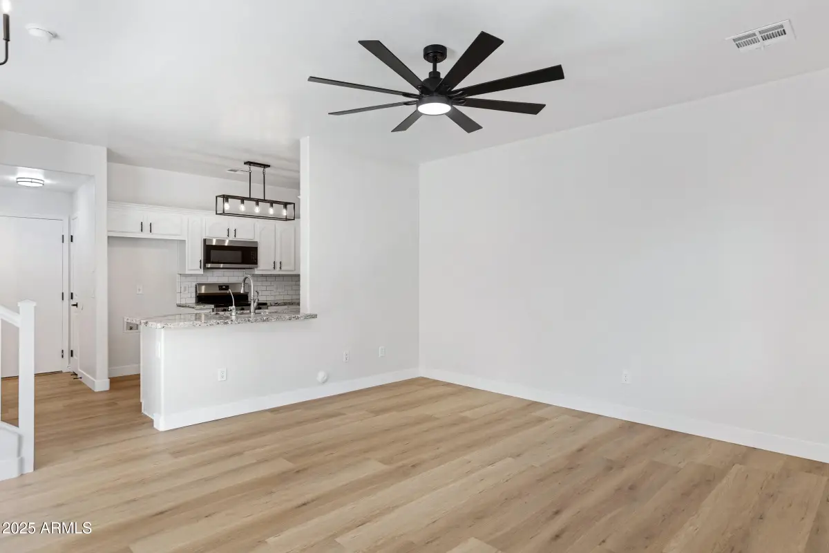 1563 S Longspur Lane, Gilbert, AZ 85296 - Image #1