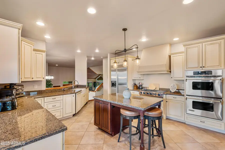 1018 N Amberwood Street, Flagstaff, AZ 86004 - Image #2