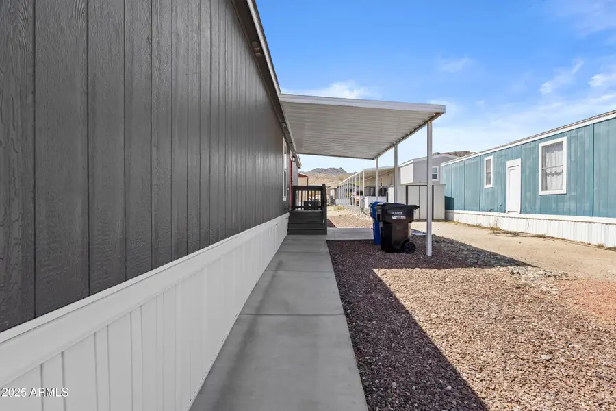 1123 W Summerside Road, Phoenix, AZ 85041 - Image #3