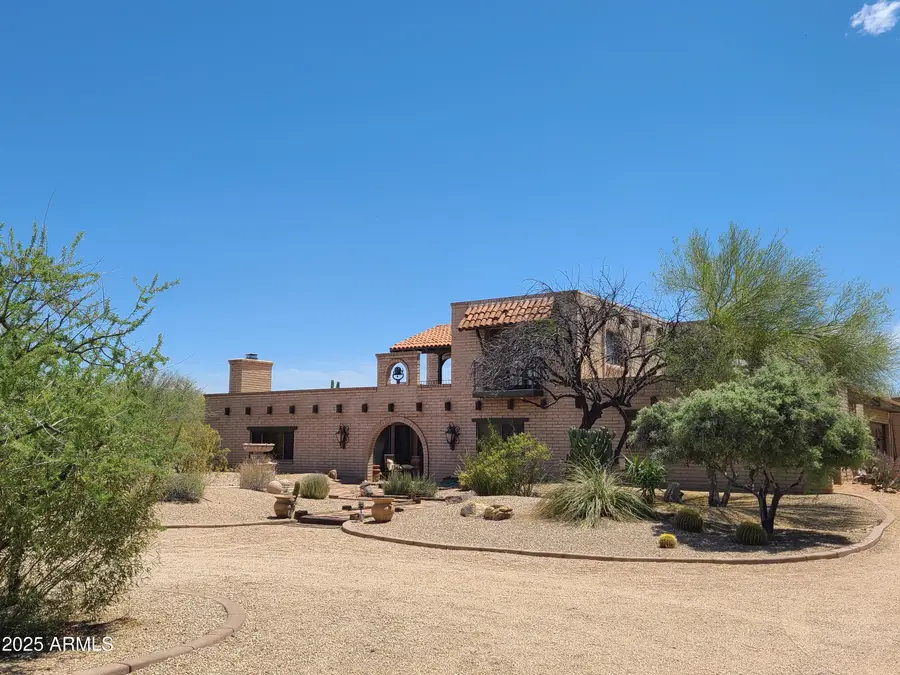 5141 E Rancho Tierra Drive, Deer Valley, AZ 85331 - Image #2