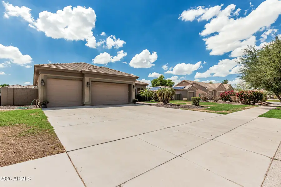 20826 S Hadrian Way, Queen Creek, AZ 85142 - Image #3