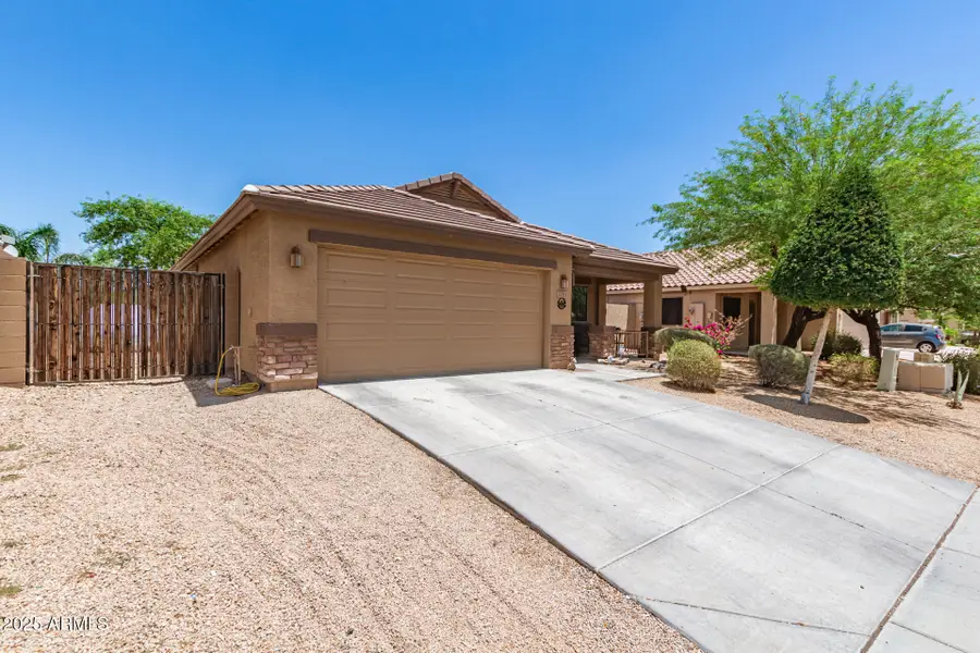 2223 S Hughes Drive, Buckeye, AZ 85326 - Image #3