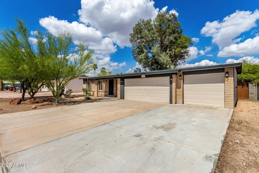 19013 N 18th Avenue, Phoenix, AZ 85027 - Image #2