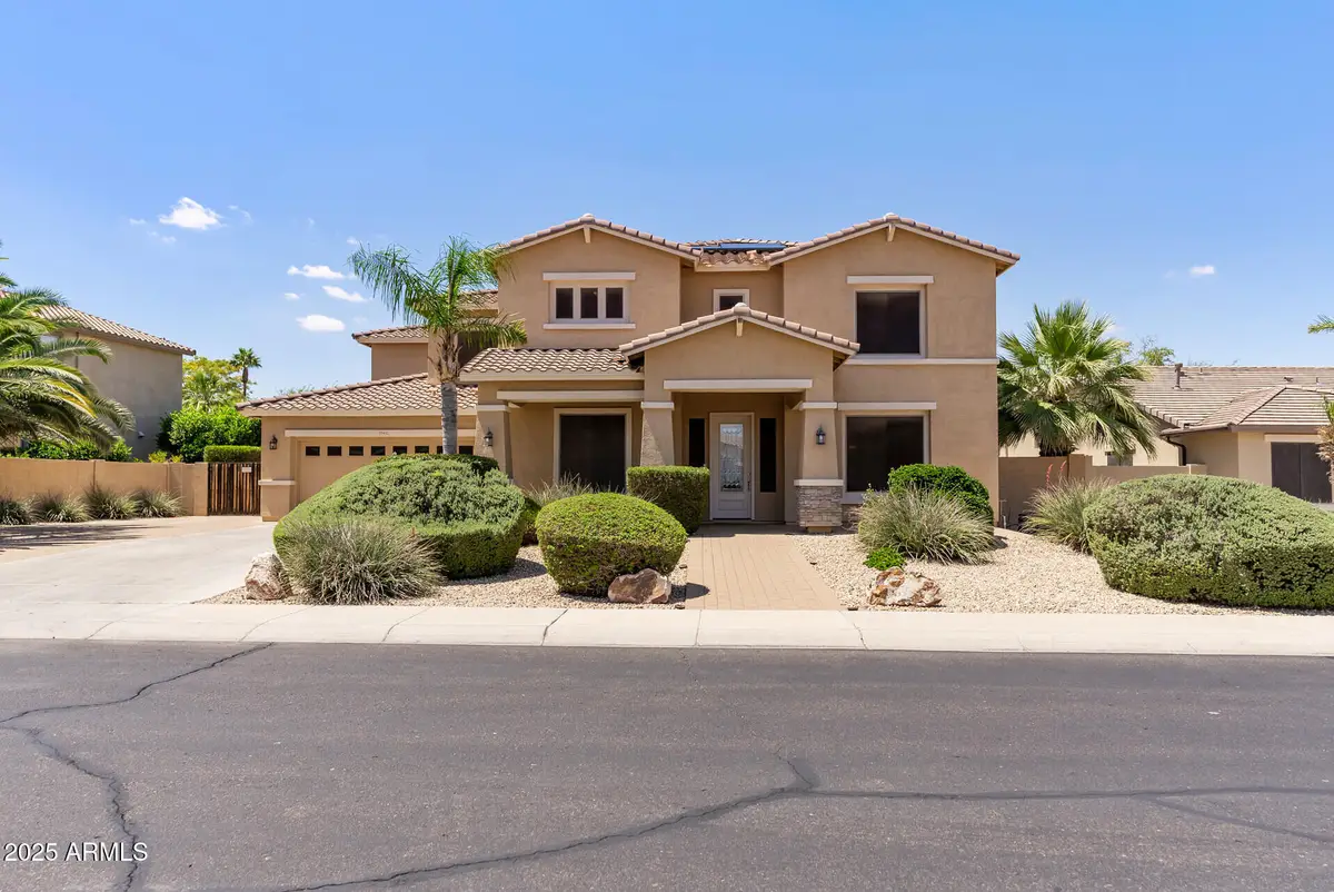 18432 W Port Royale Lane, Surprise, AZ 85388 - #1
