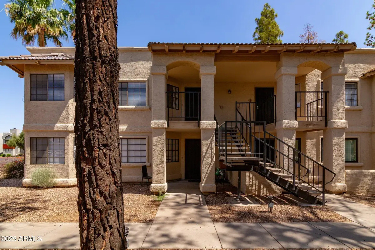 925 S Longmore -- #201, Mesa, AZ 85202 - Image #1