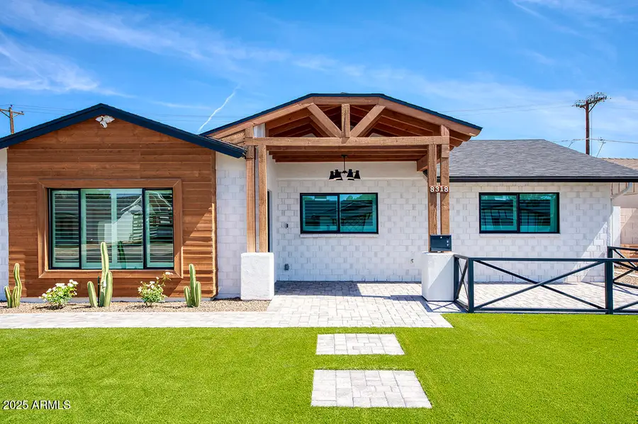 8318 E Sells Drive, Scottsdale, AZ 85251 - Image #2