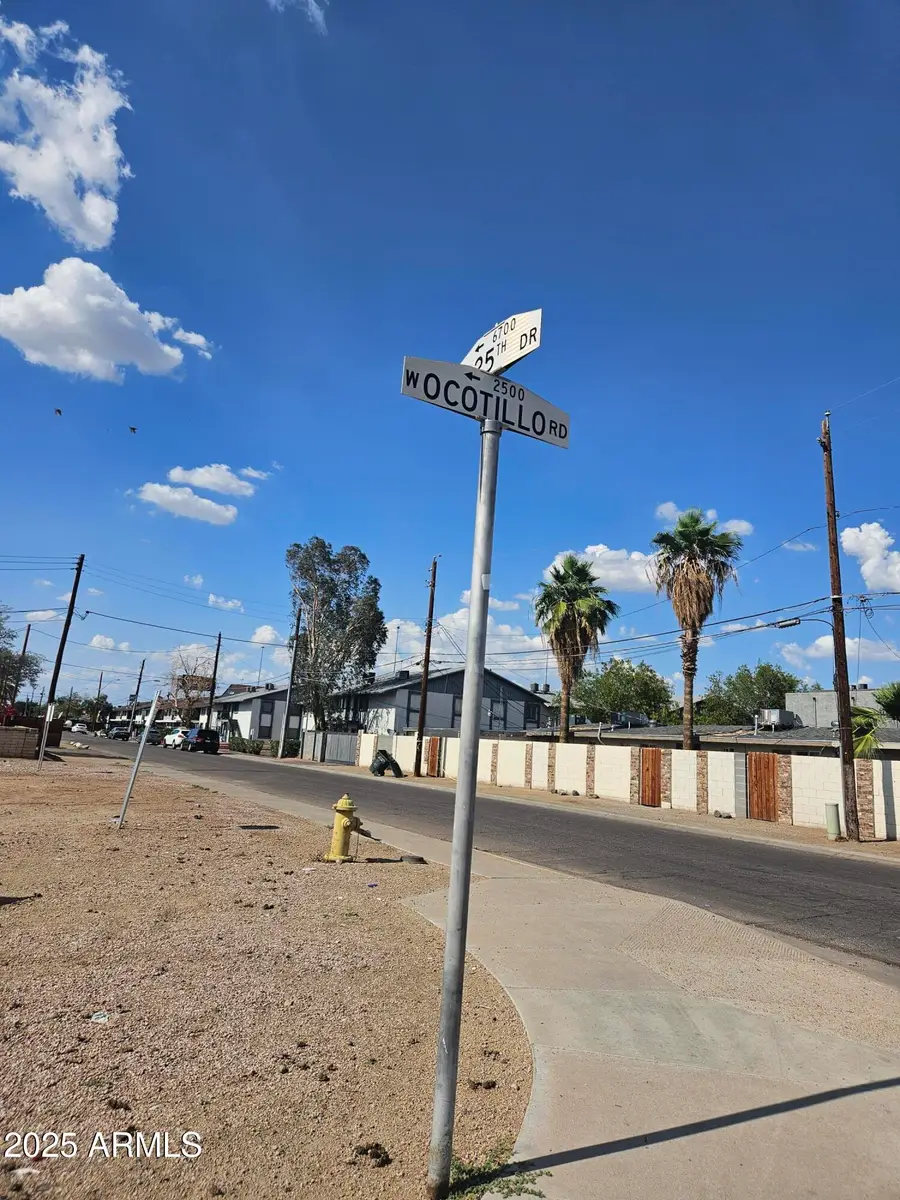 2522 W Ocotillo Road #17, Phoenix, AZ 85017 - Image #2