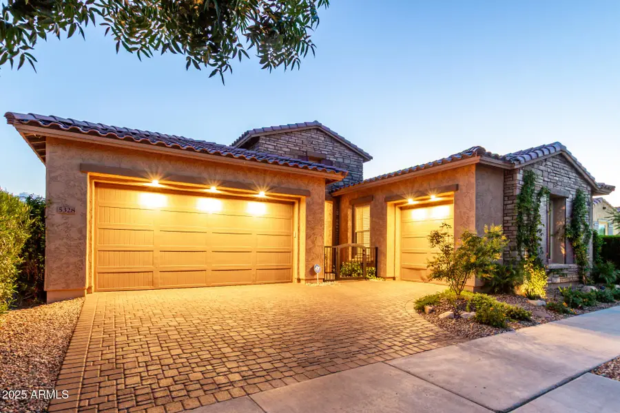 5328 S Wesley Circle, Mesa, AZ 85212 - Image #2