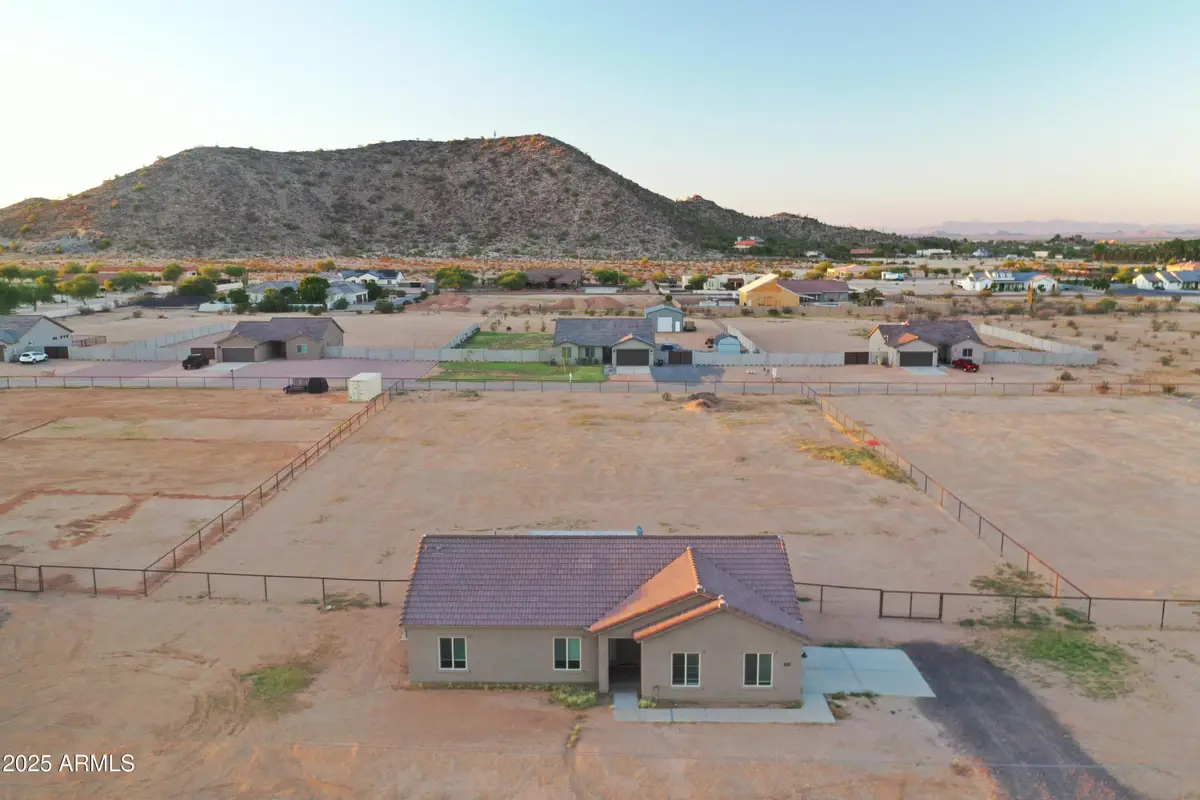 8284 W Mccartney Road, Casa Grande, AZ 85194 - Image #1