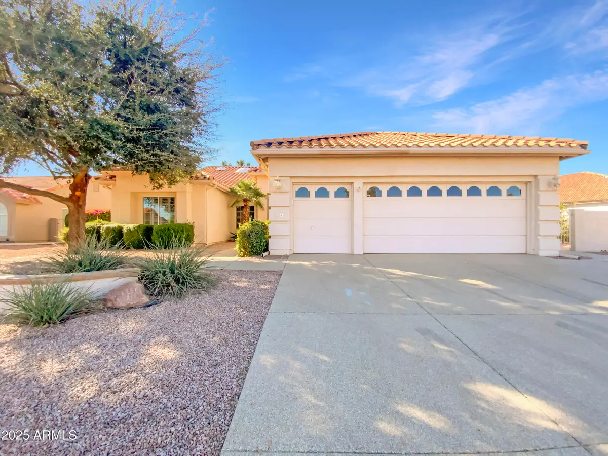 25440 S Flame Tree Drive, Sun Lakes, AZ 85248 - Image #1