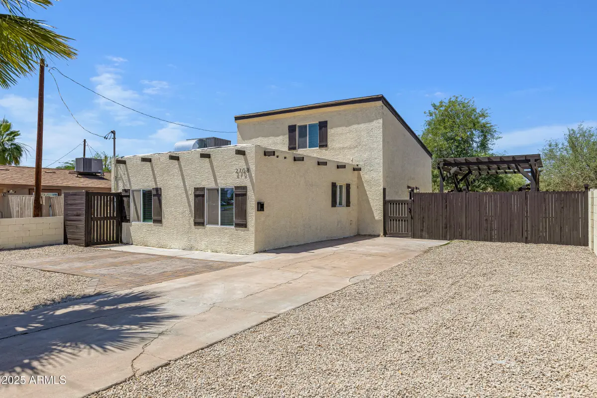 2708 E Roosevelt Street, Phoenix, AZ 85008 - Image #1