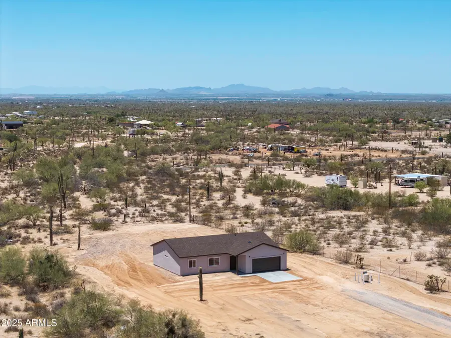 10772 N Biznaga Street, Florence, AZ 85132 - Image #2