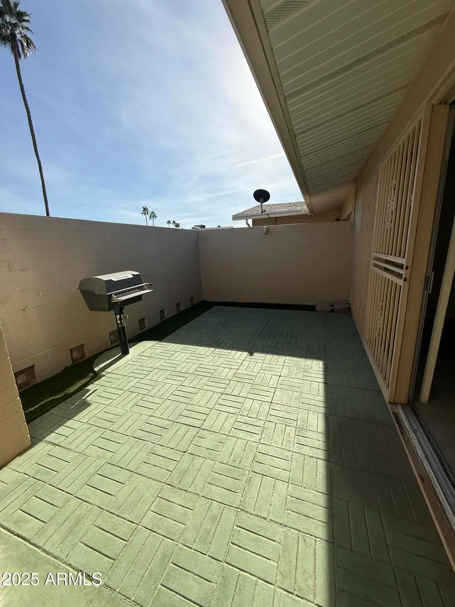 14023 N Newcastle Drive, Sun City, AZ 85351 - Image #2