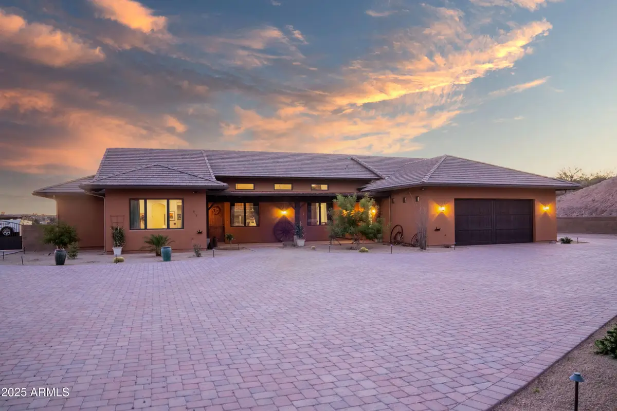 837 W Bralliar Road, Wickenburg, AZ 85390 - #1