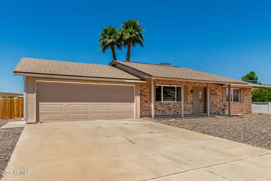 10216 N 110th Avenue, Sun City, AZ 85351 - Image #3