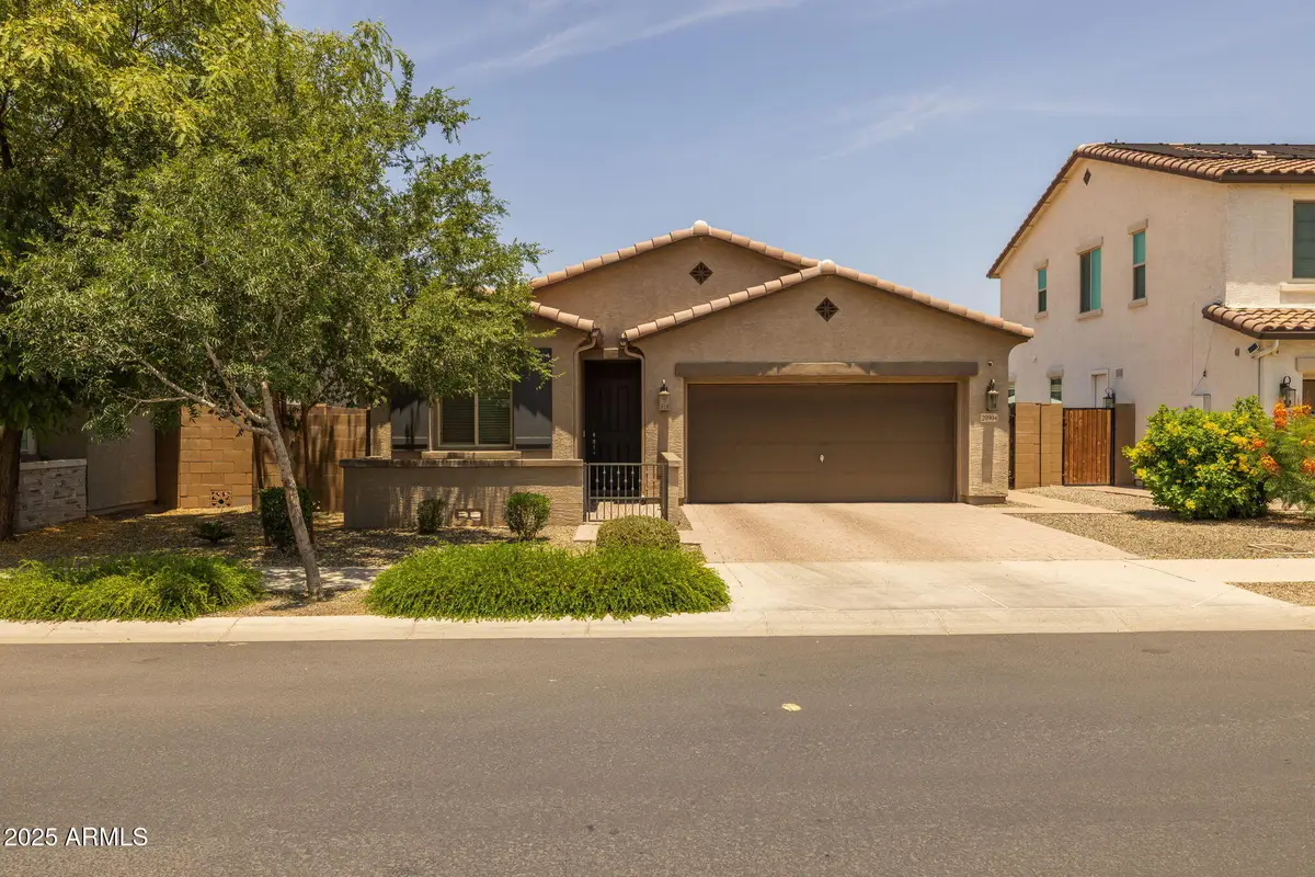 20904 E Swan Drive, Queen Creek, AZ 85142 - Image #1