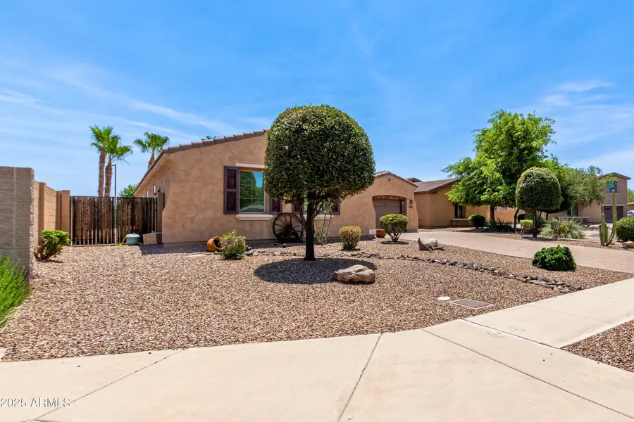 1643 N 144th Drive, Goodyear, AZ 85395 - Image #2