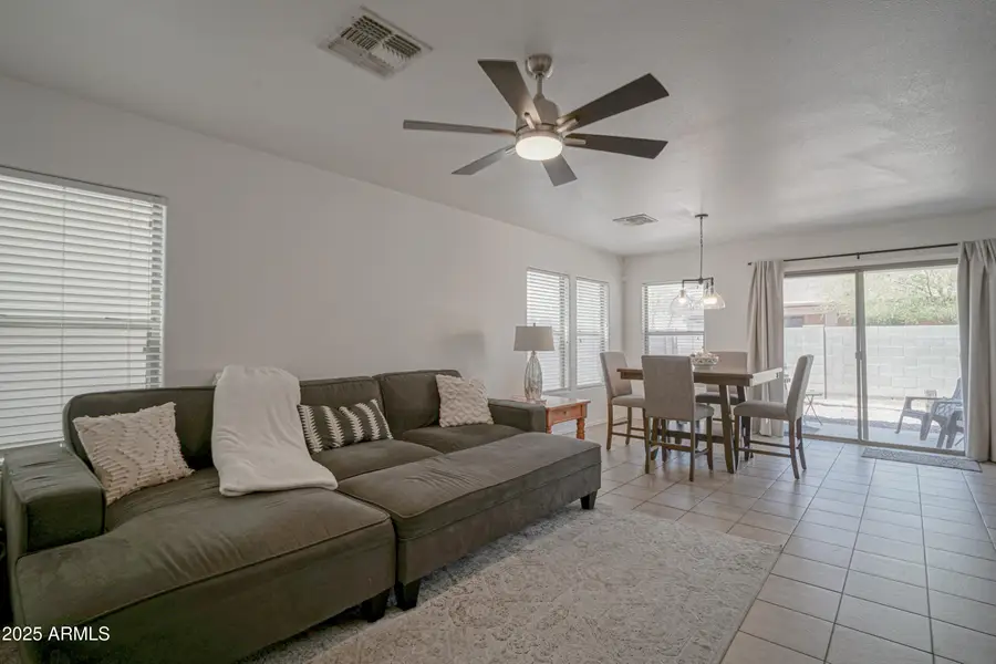 7712 S 64th Lane, Laveen, AZ 85339 - Image #3