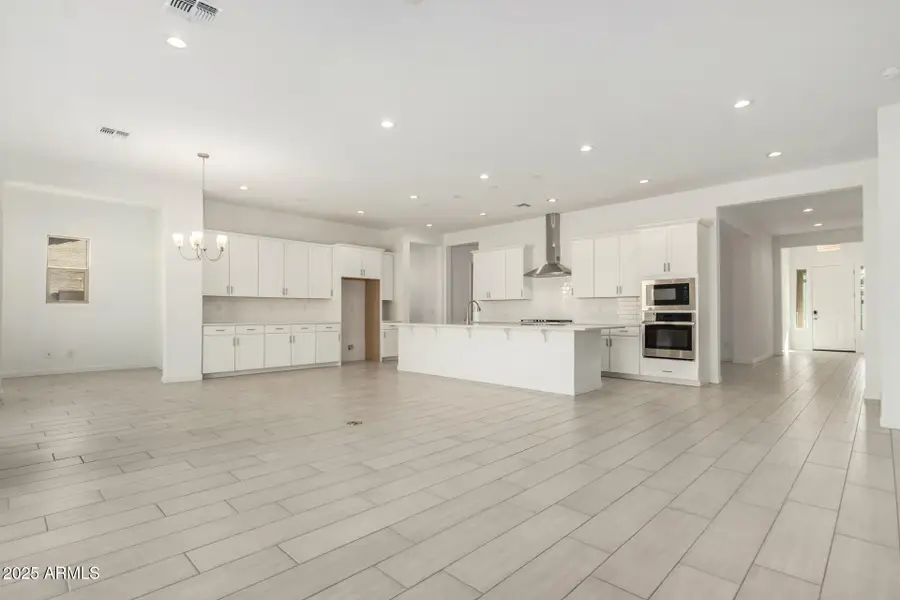 20250 W Monterey Way, Buckeye, AZ 85396 - Image #2