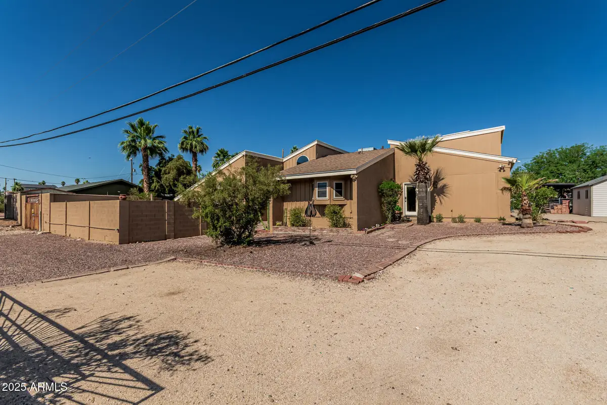 1953 E Presidio Road, Phoenix, AZ 85022 - Image #1