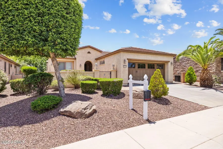 12945 W Yellow Bird Lane, Peoria, AZ 85383 - Image #2