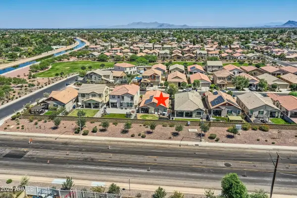 2955 E Flossmoor Avenue, Mesa, AZ 85204