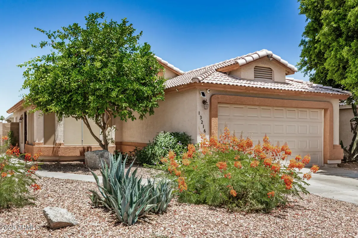 13216 W Desert Lane, Surprise, AZ 85374 - Image #1