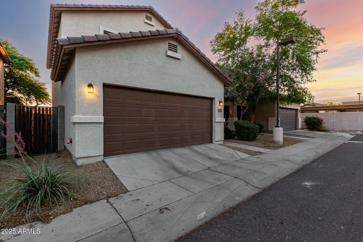 10225 W Camelback Road #33, Phoenix, AZ 85037 - Image #1