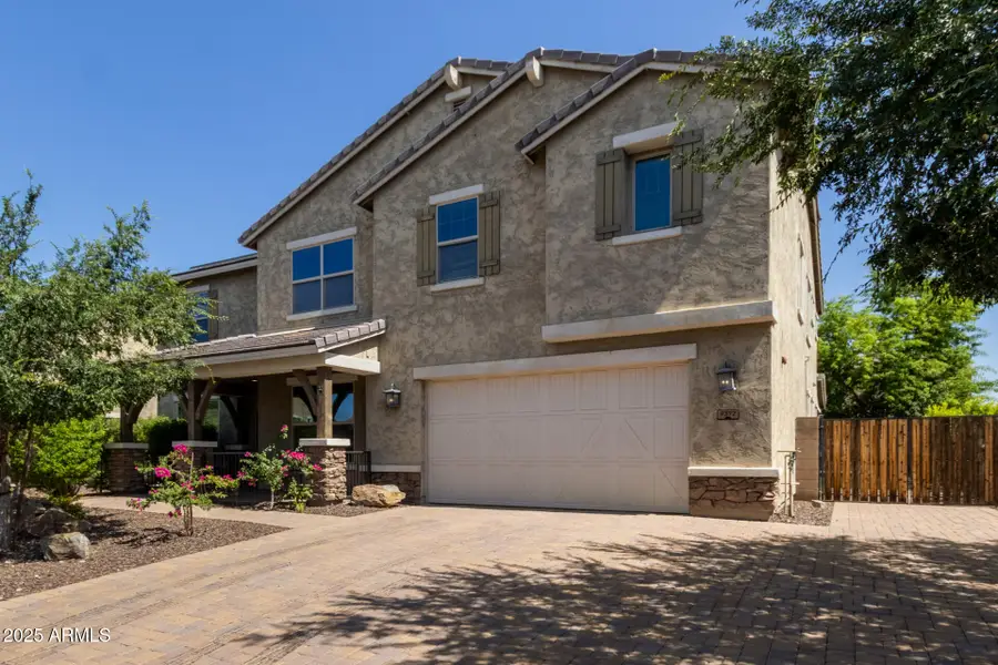 9372 W Louise Drive, Peoria, AZ 85383 - Image #2