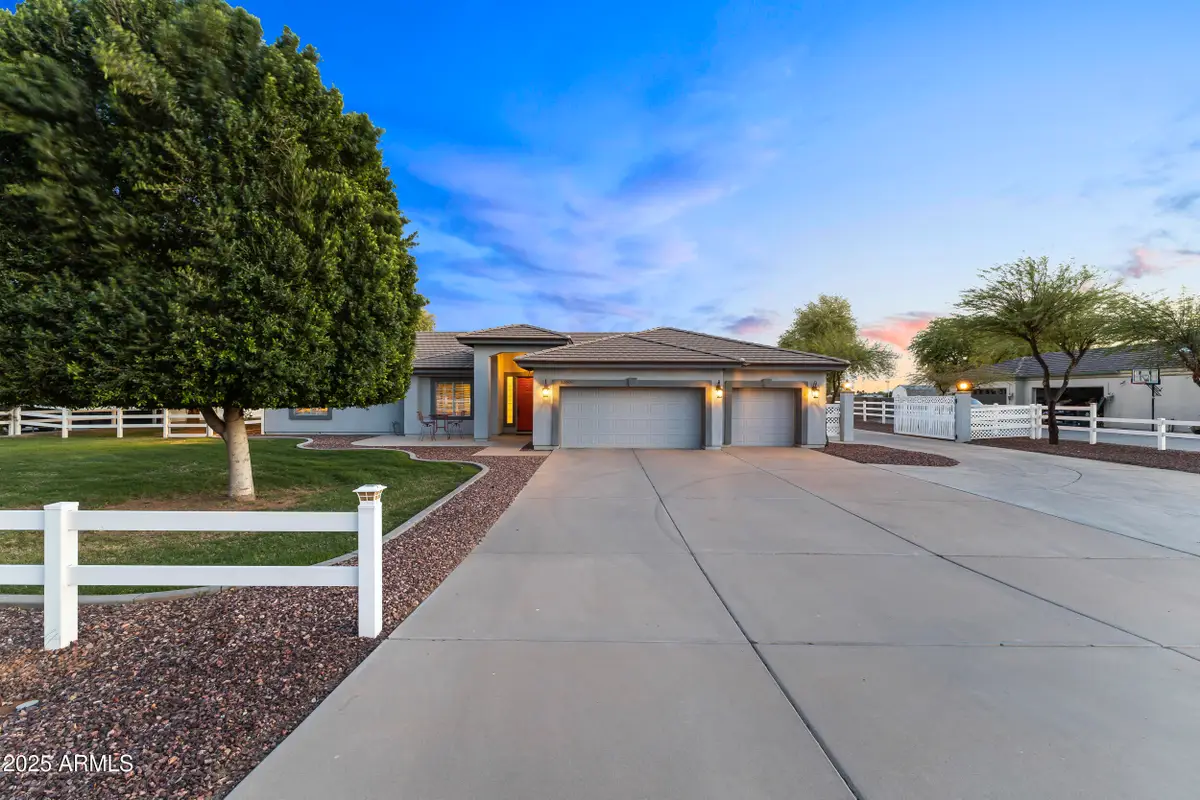 17809 W Claremont Street, Citrus Park, AZ 85355 - #1