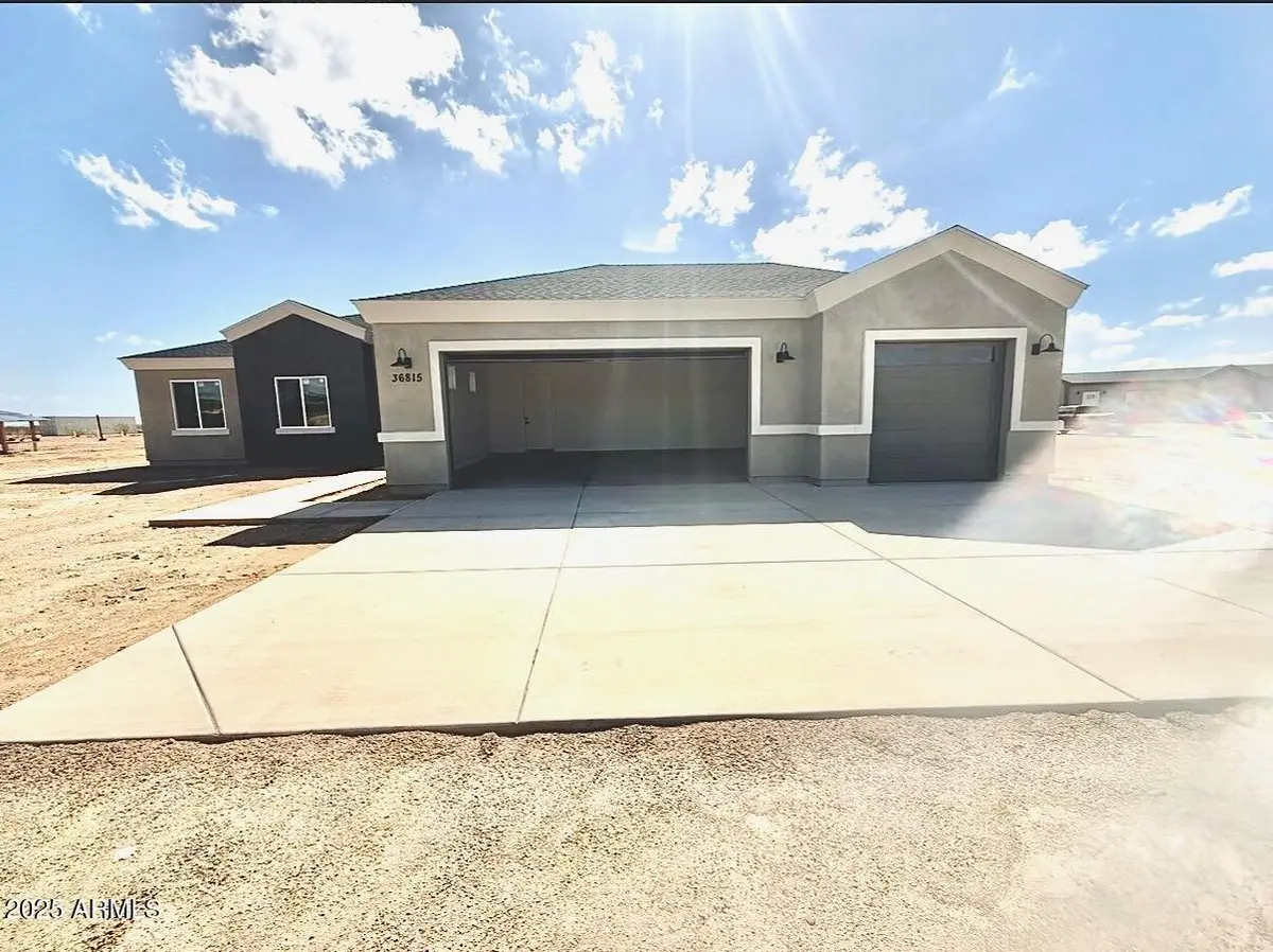 36815 W Whitton Avenue, Tonopah, AZ 85354 - Image #1