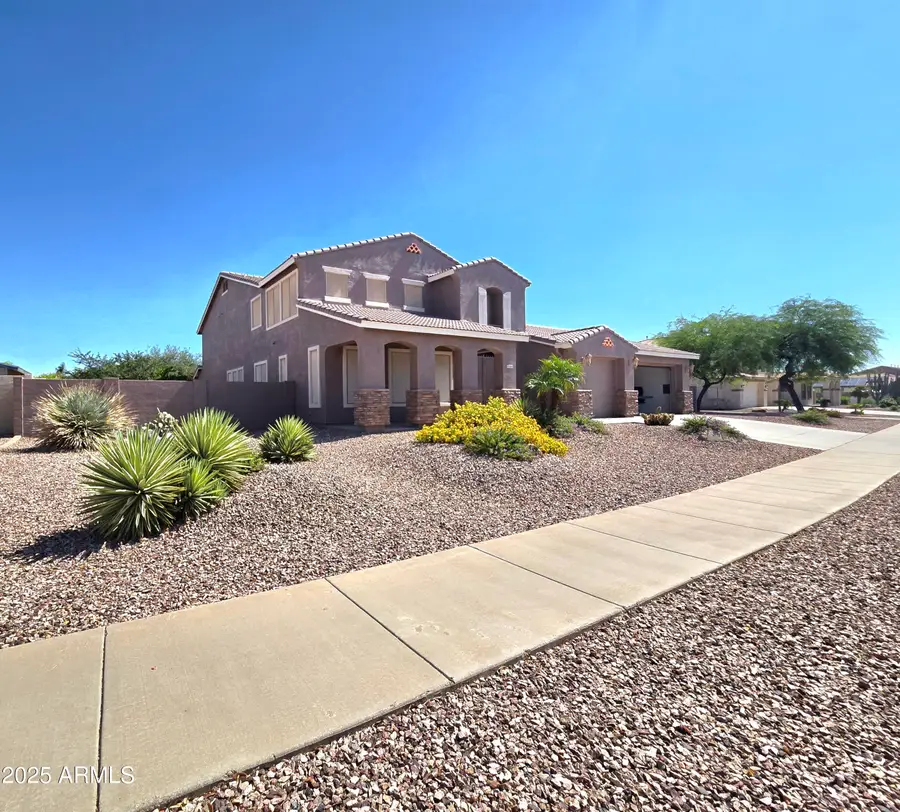 15656 W Desert Mirage Drive, Surprise, AZ 85379 - Image #2