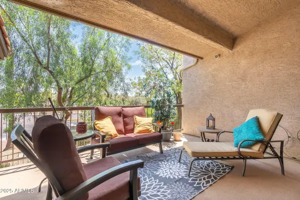 9450 N 95th Street N #220, Scottsdale, AZ 85258