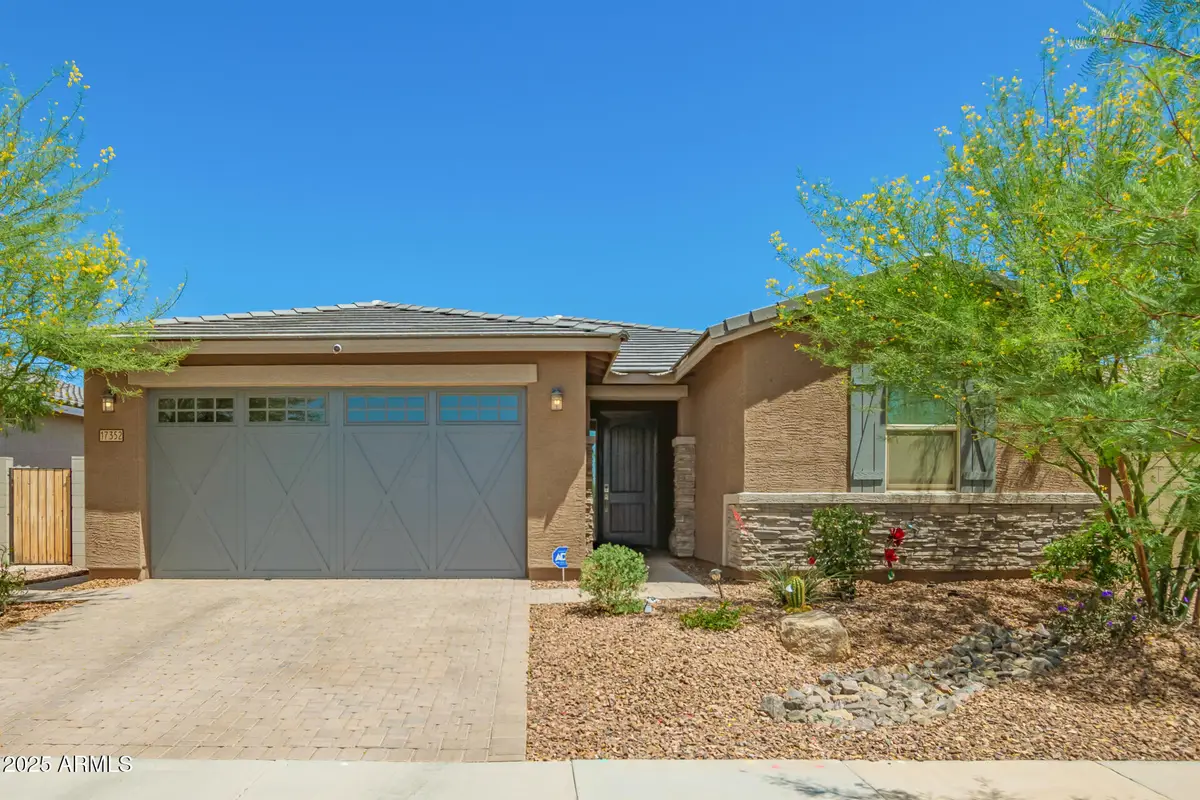 17352 W Red Fox Road, Surprise, AZ 85387 - Image #1