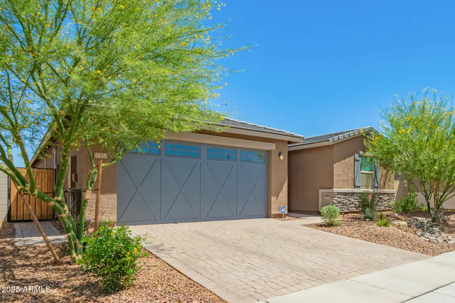 17352 W Red Fox Road, Surprise, AZ 85387 - Image #2