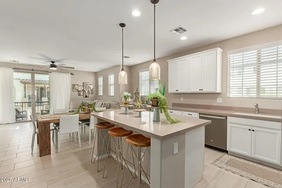 1713 E Bridgeport Parkway, Gilbert, AZ 85295 - Image #2