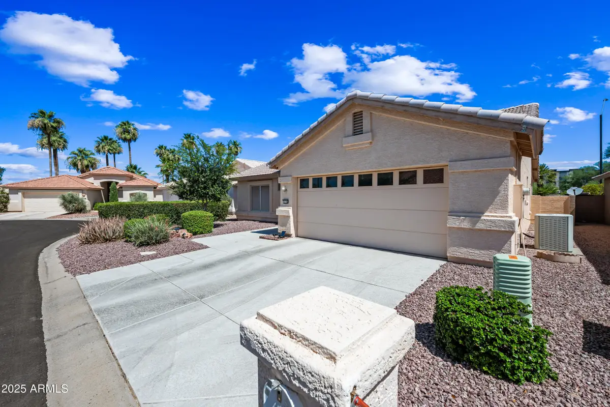 15194 W Vale Drive, Goodyear, AZ 85395 - Image #1