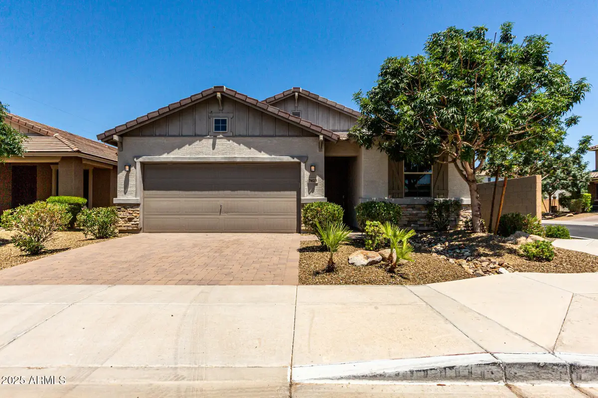 7423 S 28th Place, Phoenix, AZ 85042 - Image #1