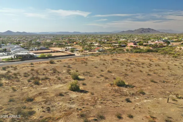 Lot 2 E Long Rifle Road #2, Phoenix, AZ 85086