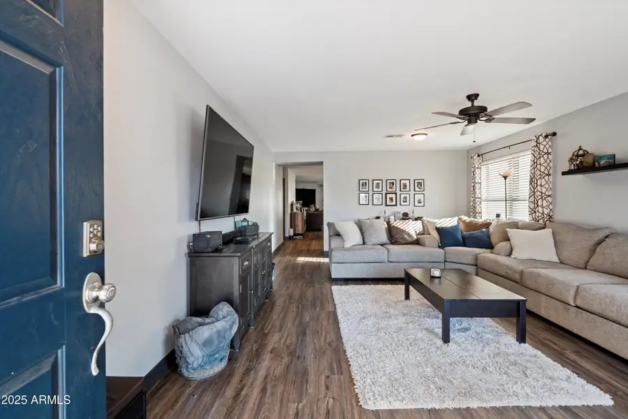 671 W Jahns Court, Casa Grande, AZ 85122 - Image #2