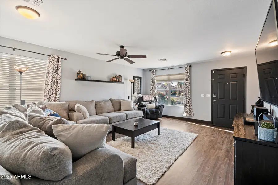 671 W Jahns Court, Casa Grande, AZ 85122 - Image #3