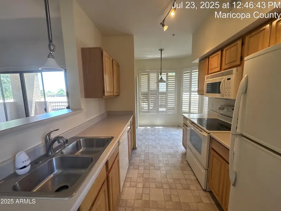14950 W Mountain View Boulevard #7202, Surprise, AZ 85374 - Image #3