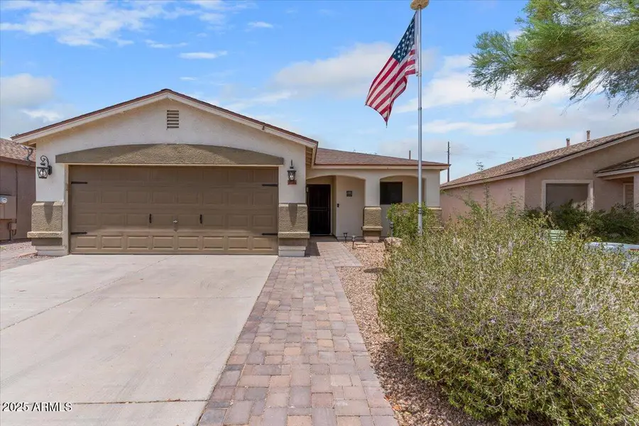 1046 E Silversmith Trail, San Tan Valley, AZ 85143 - Image #3