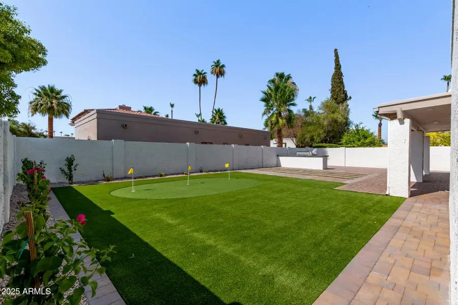 8302 E San Salvador Drive, Scottsdale, AZ 85258 - Image #2