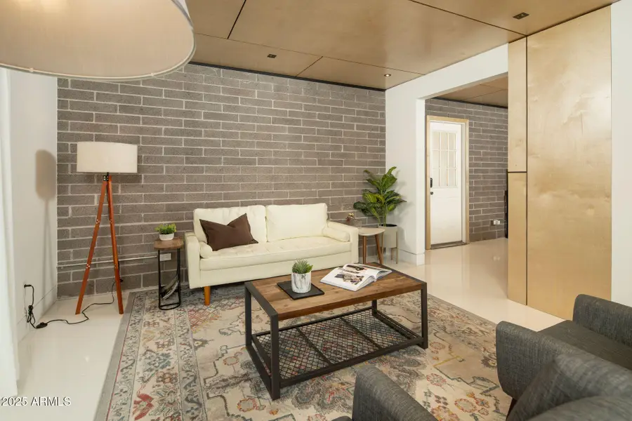 714 N 72nd Place, Scottsdale, AZ 85257 - Image #2