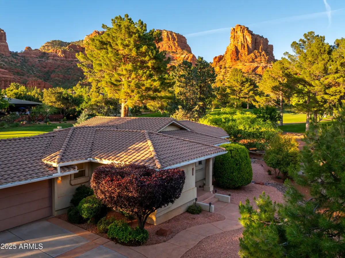 230 Red Rock Cove Drive, Village Of Oak Creek Big Park, AZ 86351 - Image #1